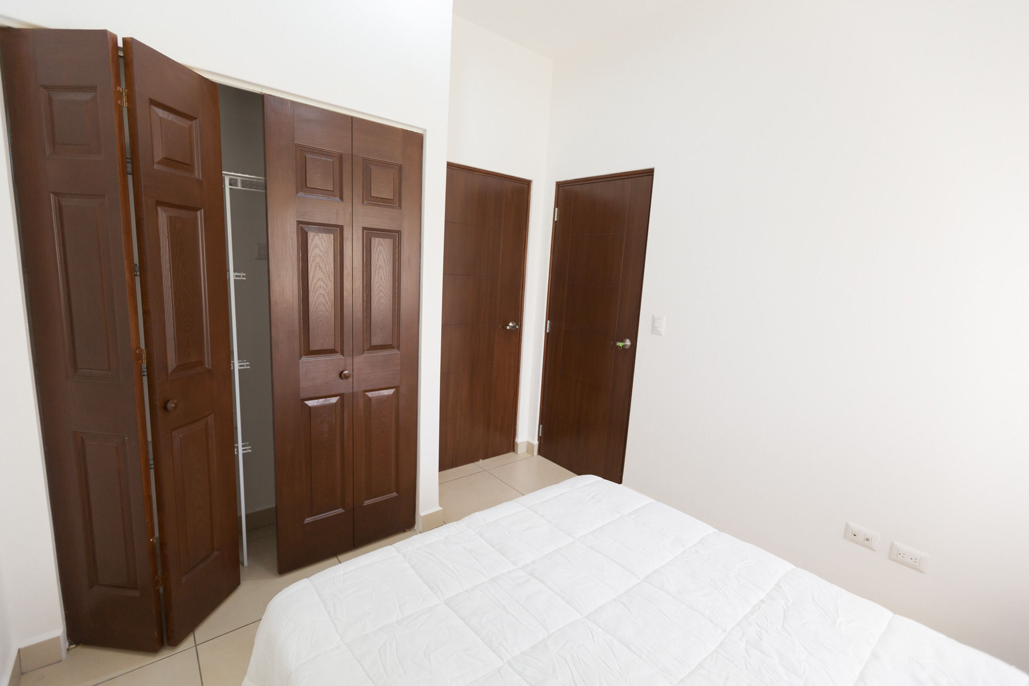 Apartamentos Vistas De Santo Domingo มานากัว ภายนอก รูปภาพ